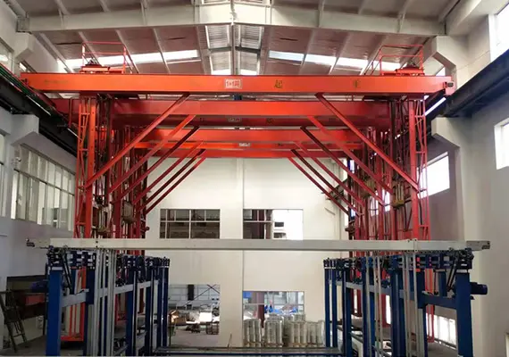 heavy duty engine crane